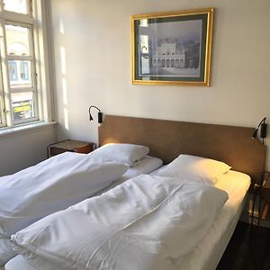 City Hotel Apartments